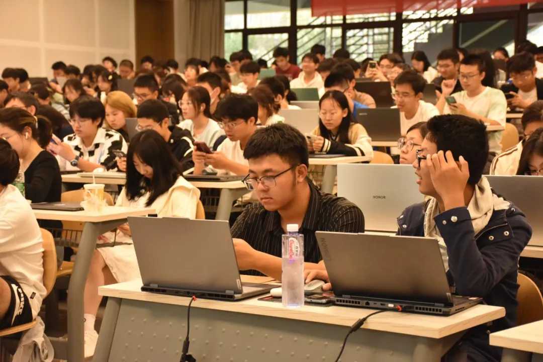 活动图片